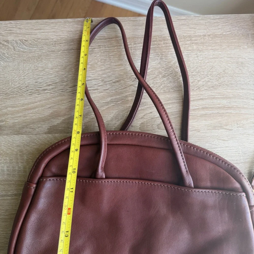 Vintage Brown Leather Shoulder Bag‎ Brass Talon Zipper Minimalist Boho Oval Bag